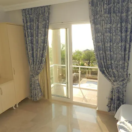 Villa New Age Oleander And Meander